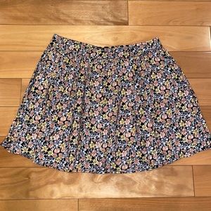 Floral mini skirt